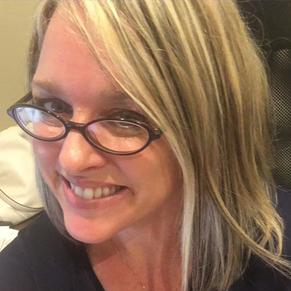 Meet your Posher, Jennifer